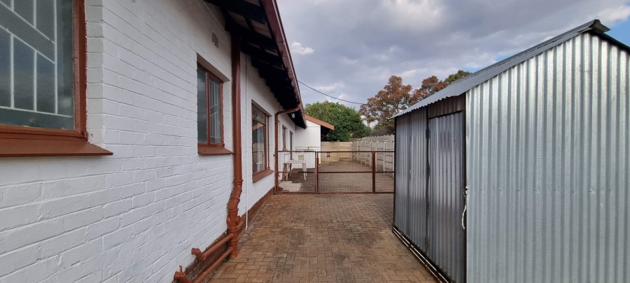 3 Bedroom Property for Sale in Langenhovenpark Free State